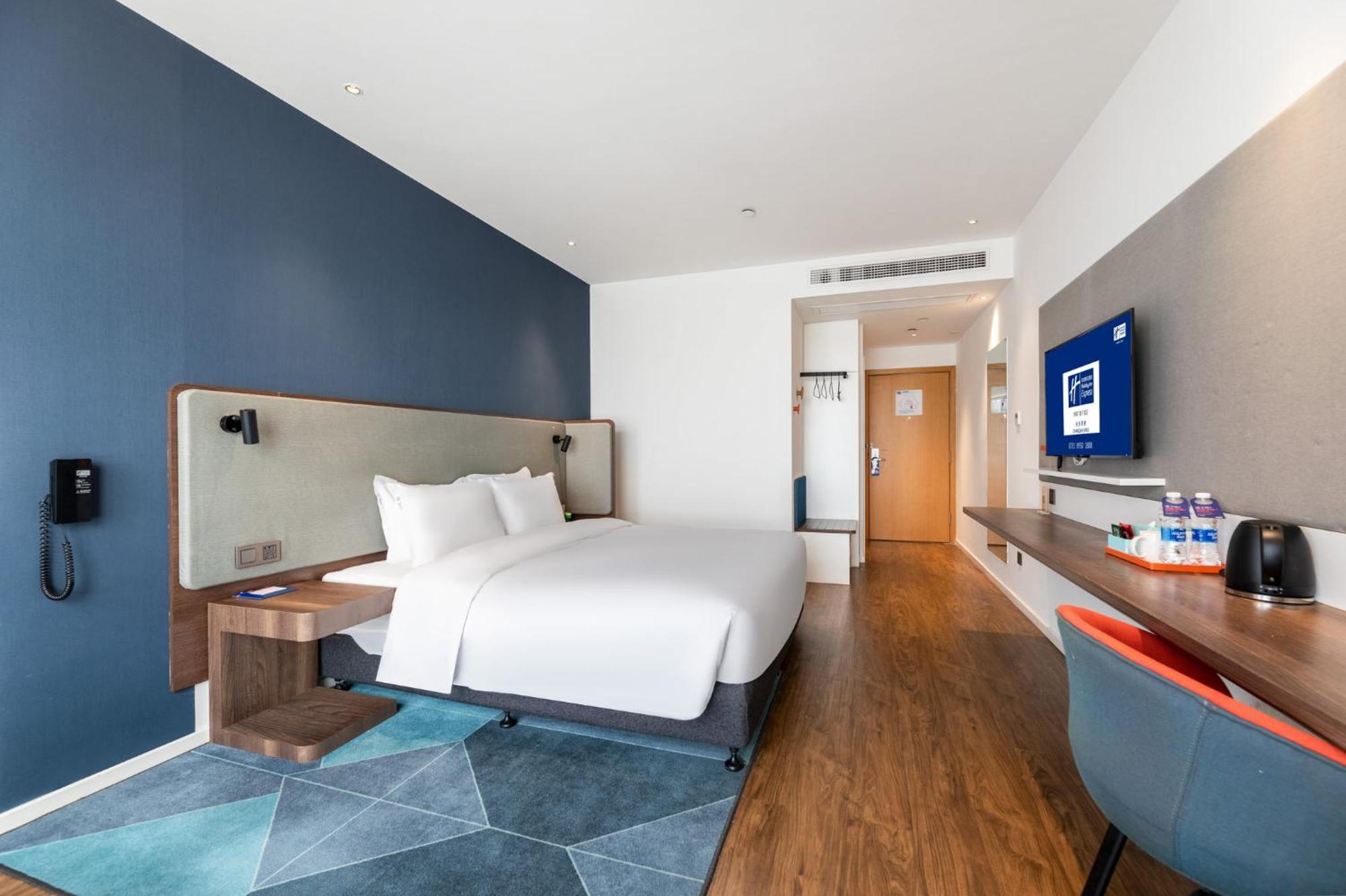 Holiday Inn Express Changsha Shifu By Ihg מראה חיצוני תמונה